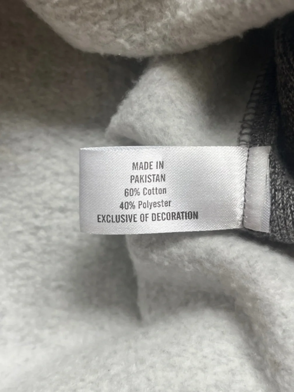 Tailgate(American Eagle) Yellowstone graphic sweatshirt size M